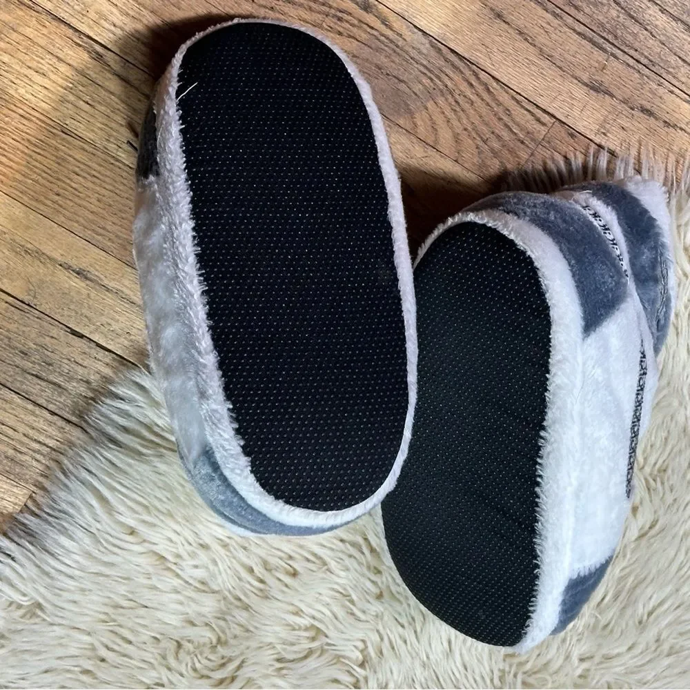 Cozy Plush Slippers with Swoosh Design Soft Indoor House Shoes